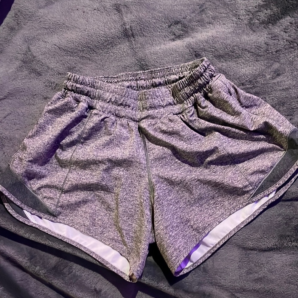 size 4 heather gray lululemon hotty hot shorts!